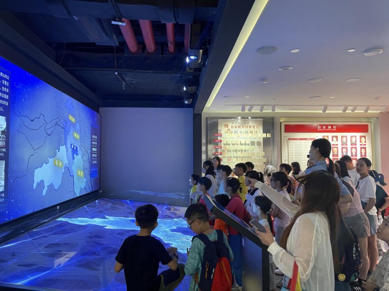 1770560129.jpg 04佛山警察博物馆.jpg