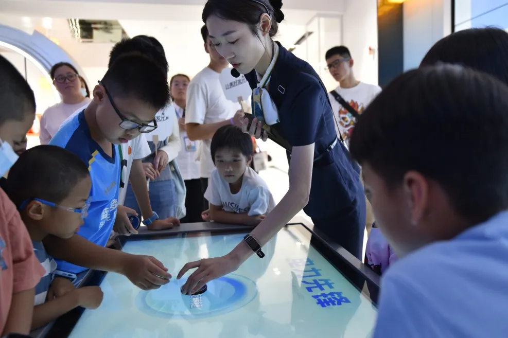 e043f35d5048a2a1b48734c1eca9bf38